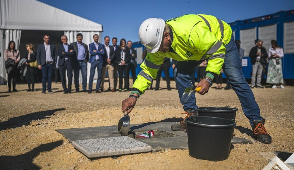 Bővítik a Várpalota közelében épülő lőszergyárat