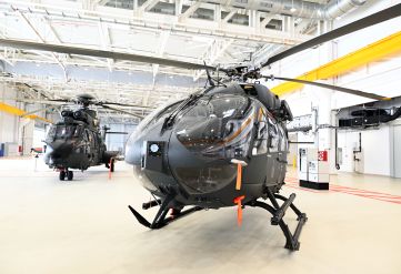 Helikopterhangárt avattak Szolnokon