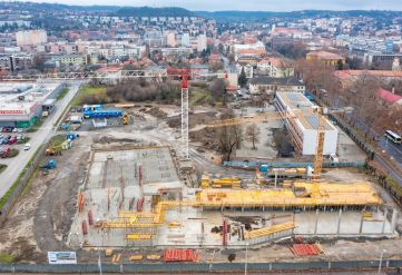 Elhagyatott laktanyából épül tudásközpont Szekszárdon