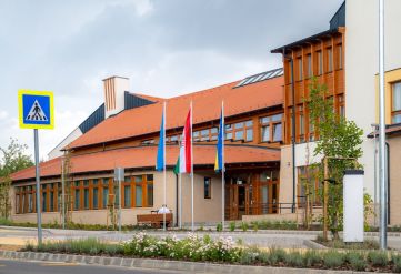 Tanévkezdésre adták át a maglódi általános és művészeti iskola új épületegyüttesét