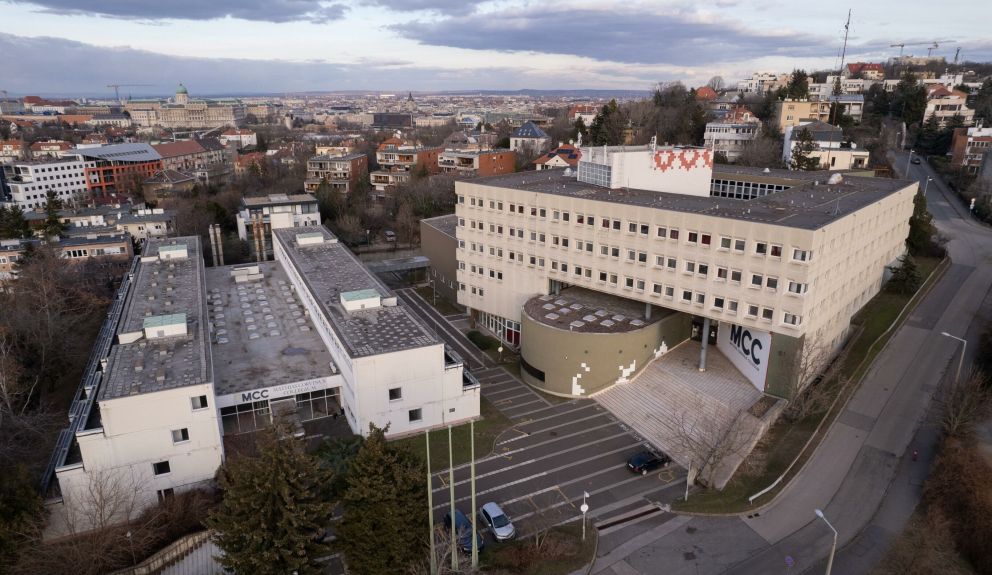 Rajtol a Gellért-hegy nagyszabású beruházása