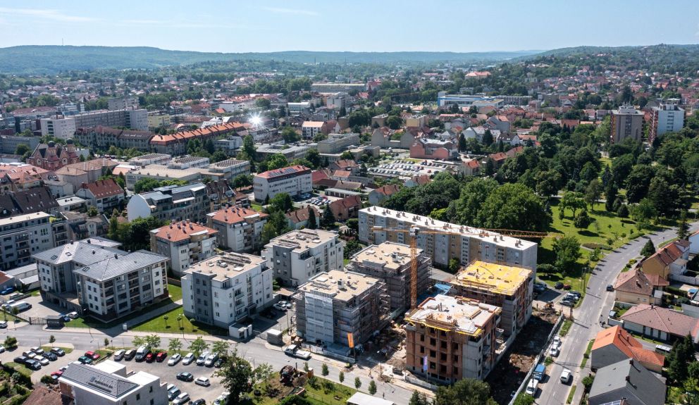 Remek lokációjú otthonok öltik fel végső formájukat az ötvenötezer lakosú nagyvárosban