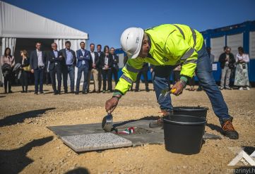 Bővítik a Várpalota közelében épülő lőszergyárat